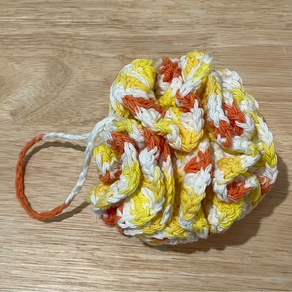 Set of 2 Crochet Yellow/Orange/White Eco-Friendly Bath Loofahs with Hanging Loop - Picture 7 of 10